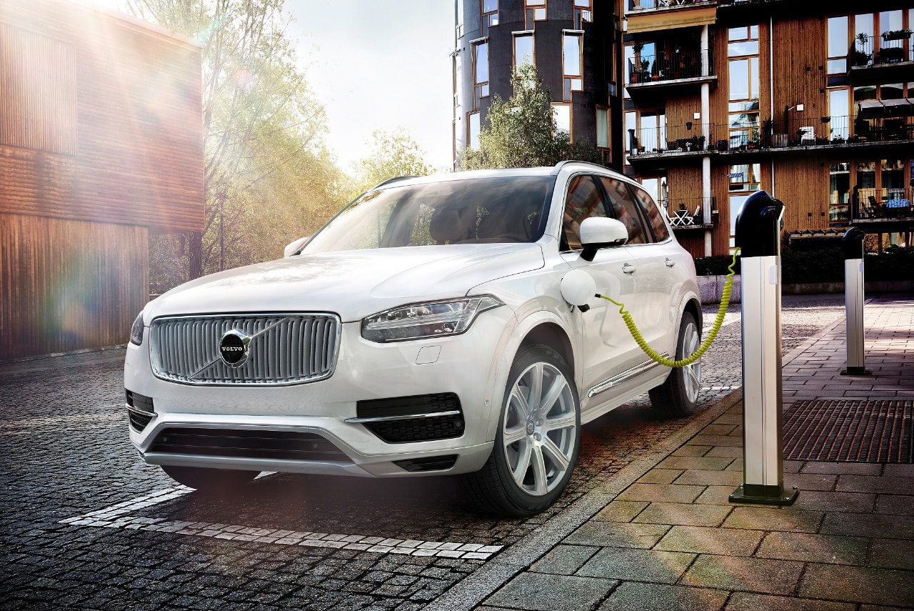 volvo-xc90-is-the-swiss-hybrid-bestseller-autosprintch