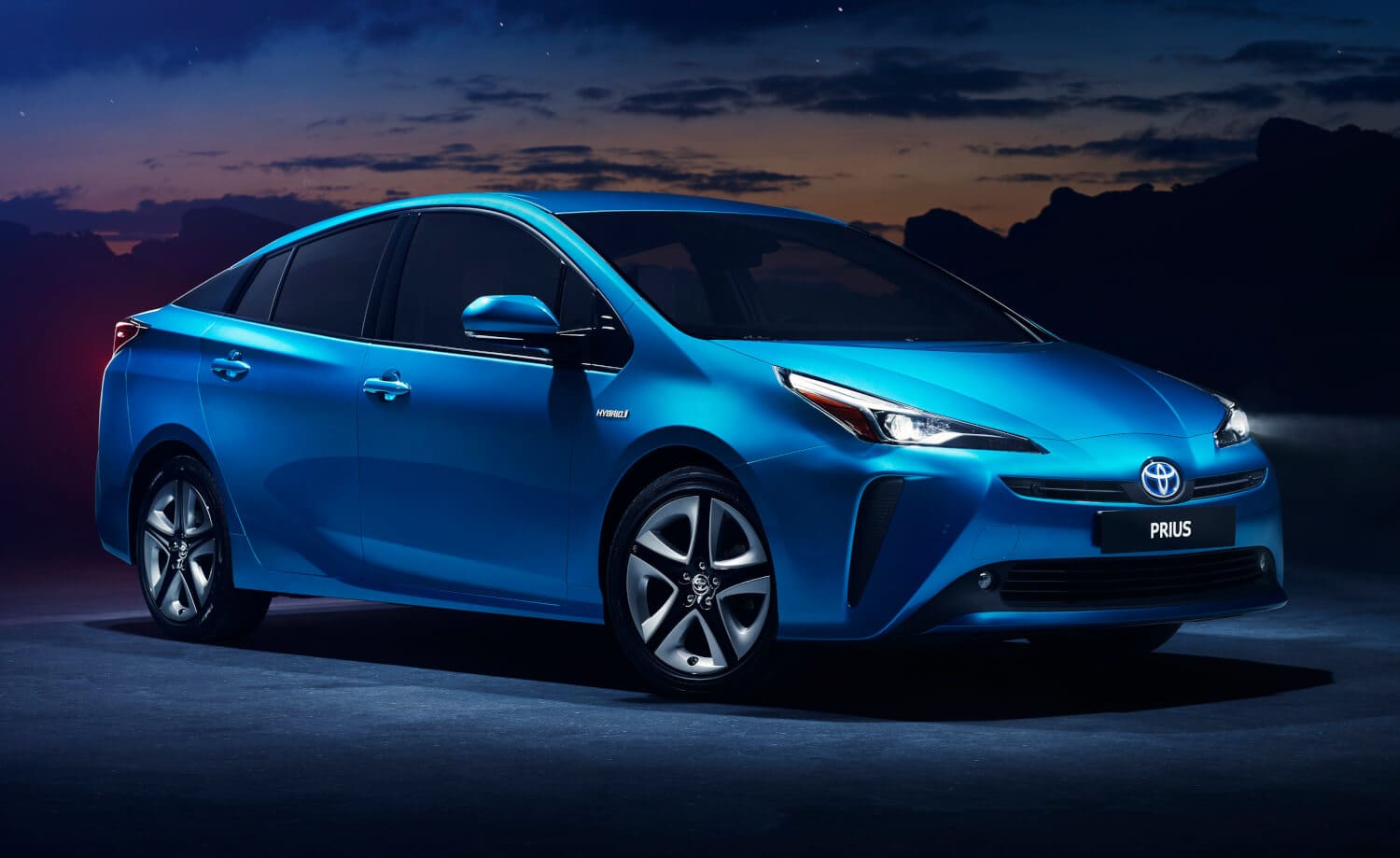 Toyota: Der neue Prius mit Hybrid AWD-i System