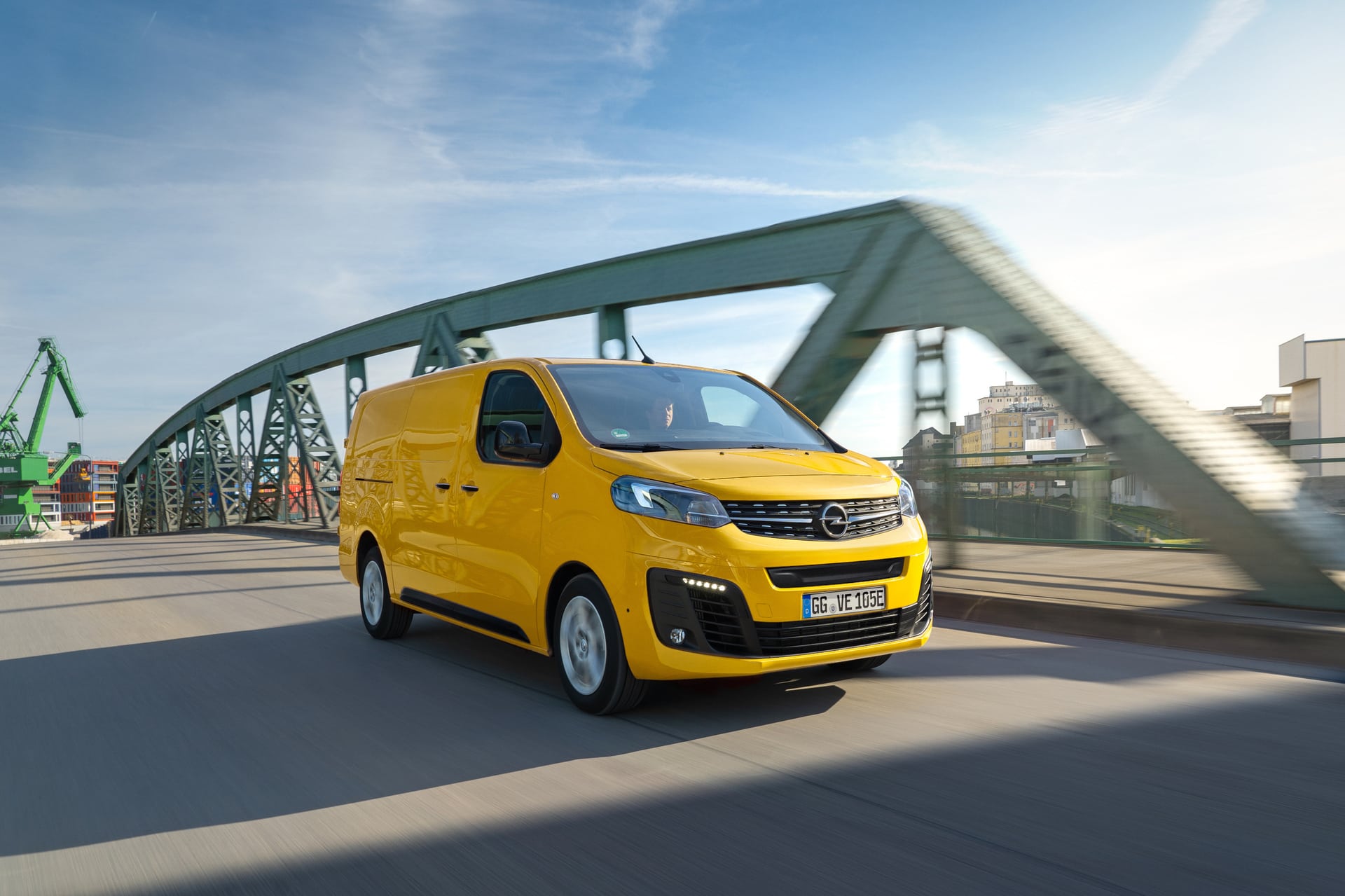 Vivaro-e