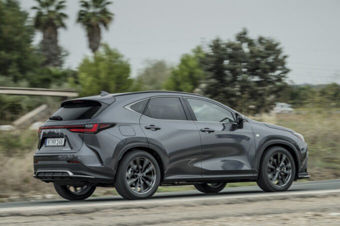 Lexus NX