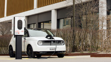 Mobility car sharing energy storage test