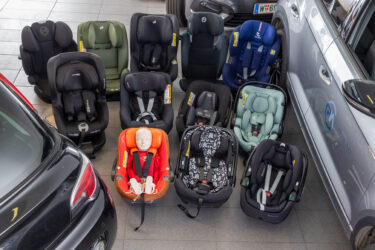 TCS child seats in test