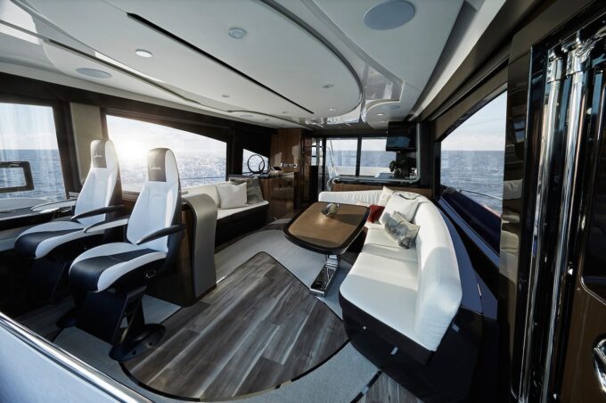 Yacht di lusso LY 680