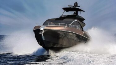 Yacht à moteur de luxe LY 680