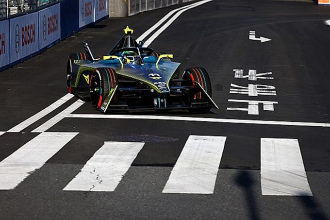 Formula E Nico Müller