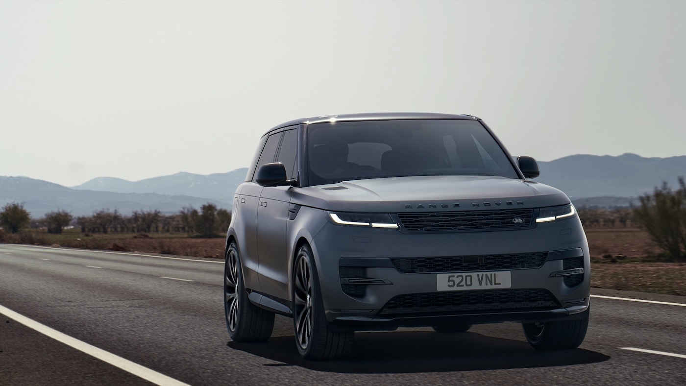 Range Rover Stealth Pack