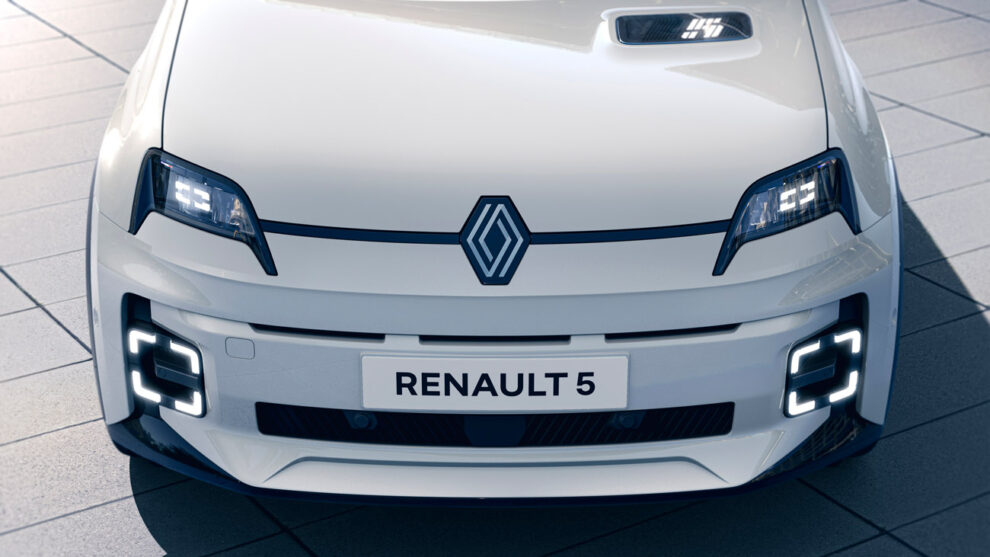 Renault: R5 electrified Roland-Garros autosprint.ch